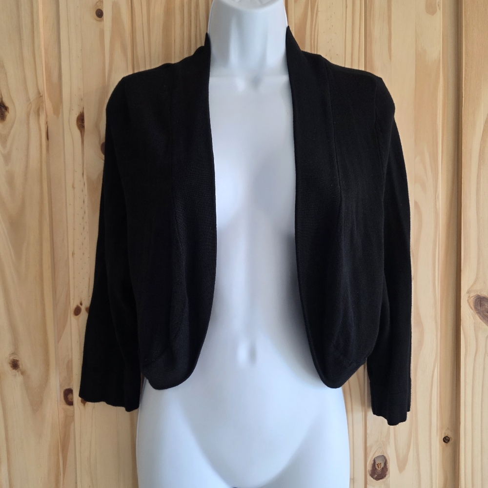 Jessica Howard Cropped 3/4 Sleeve Open Shrug Cardigan